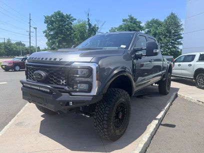 New 2026 Ford F250 Lariat w/ Black Appearance Package