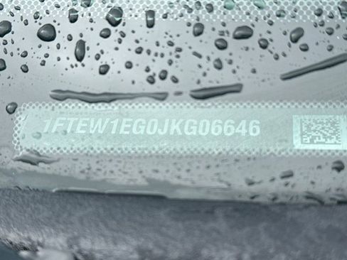 Used 2018 Ford F150 XLT w/ Equipment Group 302A Luxury AWD/4WD image 3