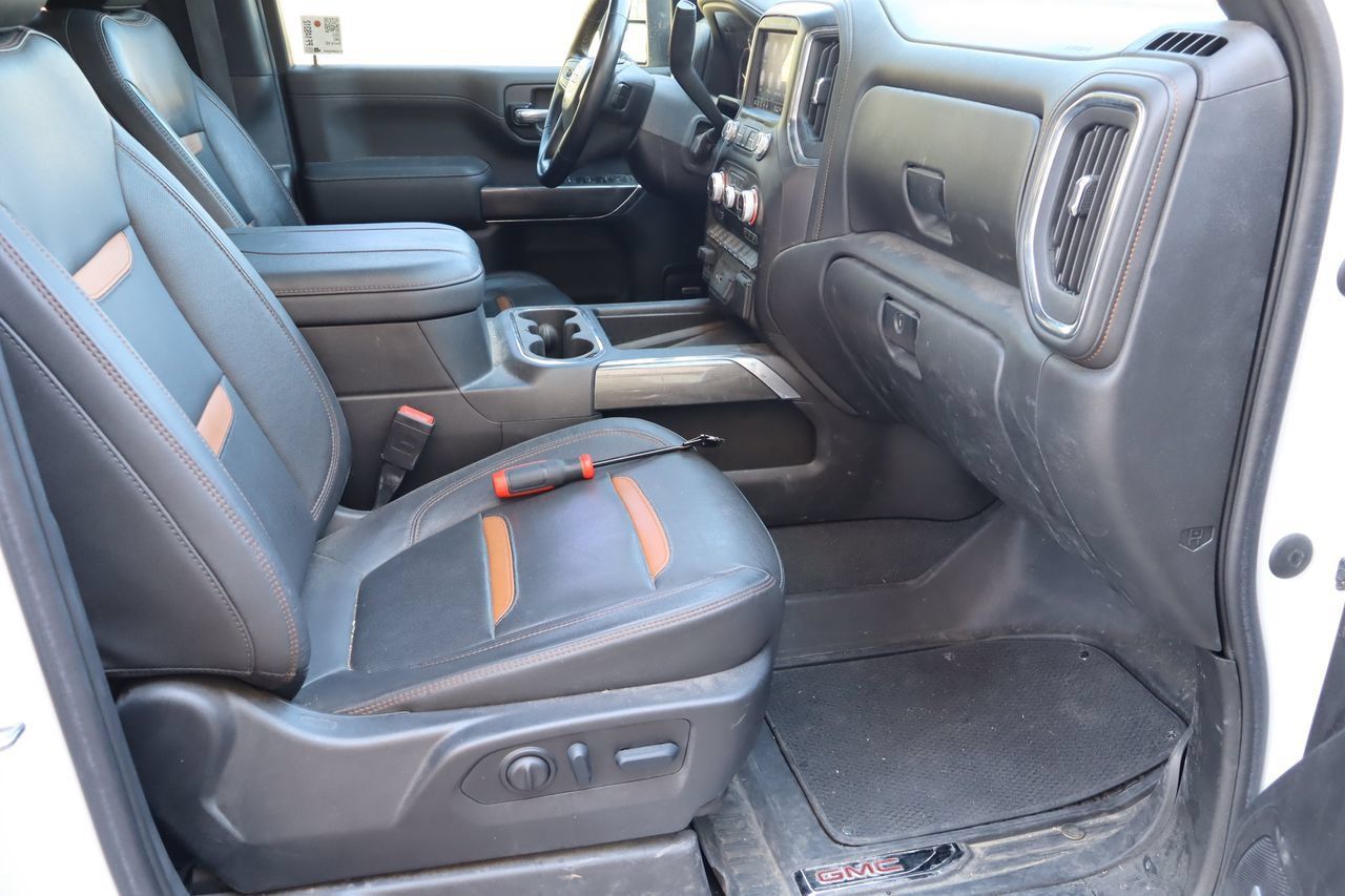 Used 2023 GMC Sierra 3500 AT4 w/ AT4 Premium Plus Package AWD/4WD image 17