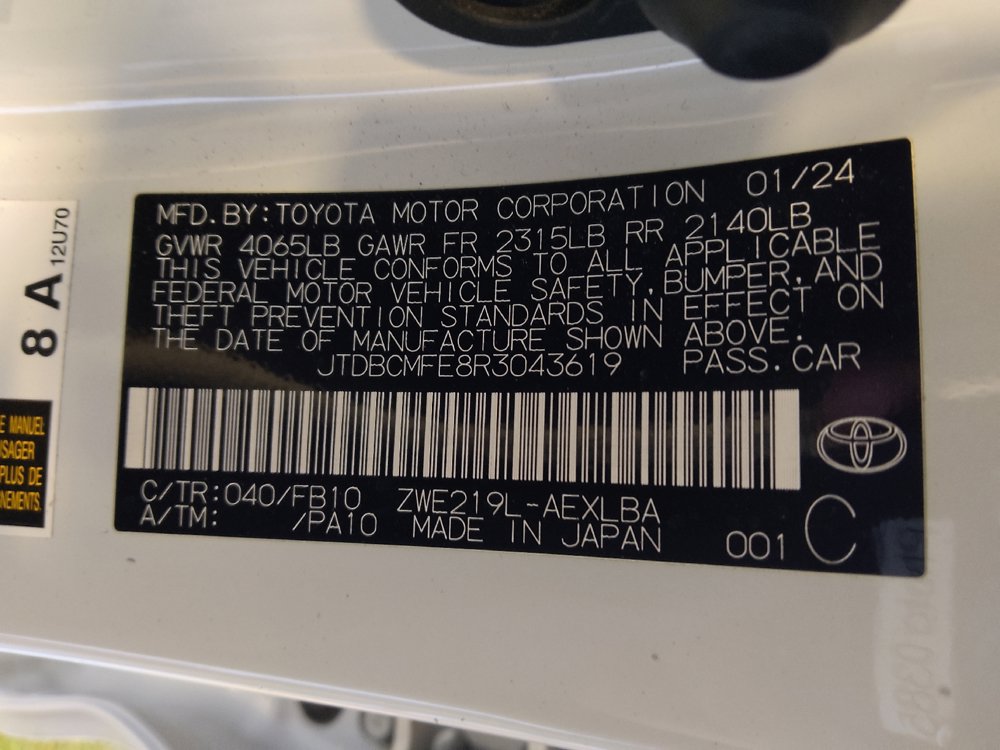 Used 2024 Toyota Corolla LE FWD image 33