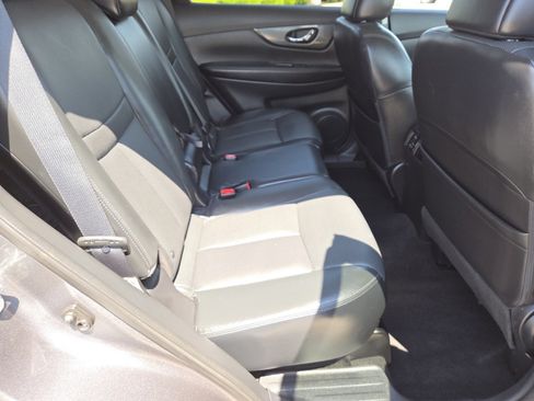 Used 2014 Nissan Rogue SL AWD/4WD image 21