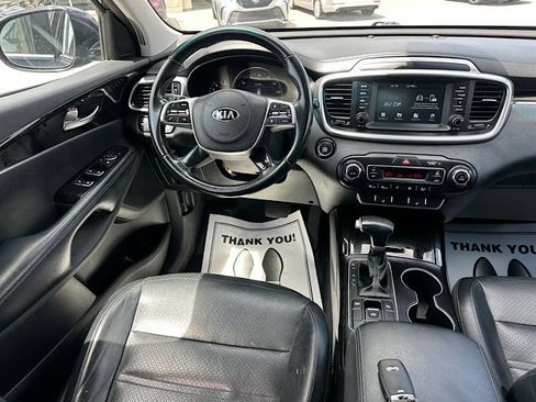Used 2020 Kia Sorento EX FWD image 21