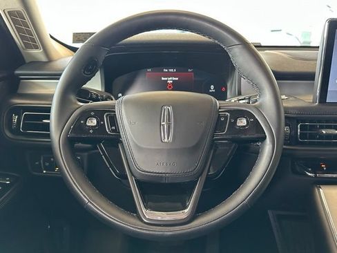 Certified 2023 Lincoln Aviator AWD w/ Elements Package image 7