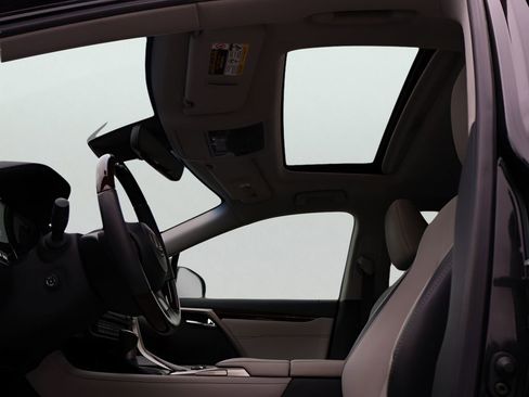 Used 2019 Lexus RX 350 AWD w/ Navigation Package image 36