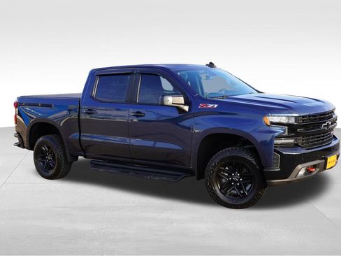 Certified 2020 Chevrolet Silverado 1500 LT Trail Boss AWD/4WD image 2