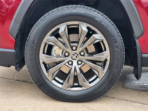 Used 2024 Toyota RAV4 Limited w/ Advanced Technology Package AWD/4WD image 8