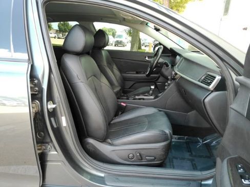 Used 2020 Kia Optima Premium FWD image 23