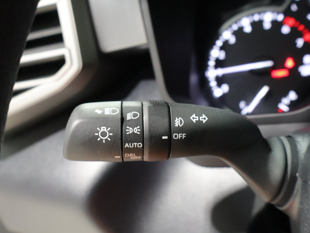 Used 2025 Toyota Tundra SR5 w/ SR5 Convenience Package AWD/4WD image 36