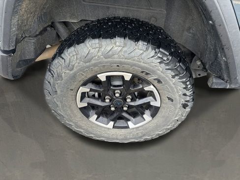 Used 2025 Jeep Wrangler Unlimited Rubicon 4xe w/ Safety Group AWD/4WD image 9