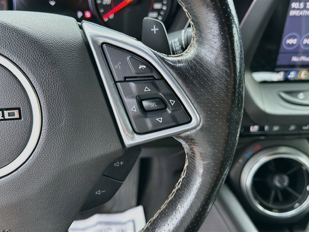 Used 2020 Chevrolet Camaro SS RWD image 33