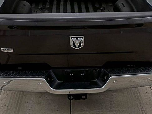 Used 2018 RAM 2500 Laramie image 11