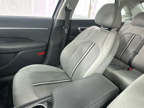 Used 2022 Hyundai Sonata SE image 13