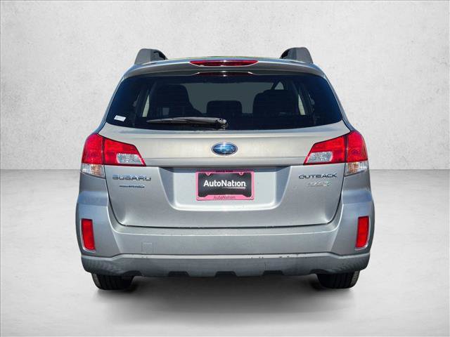 Used 2011 Subaru Outback 2.5i Premium w/ All-Weather Pkg AWD/4WD image 6