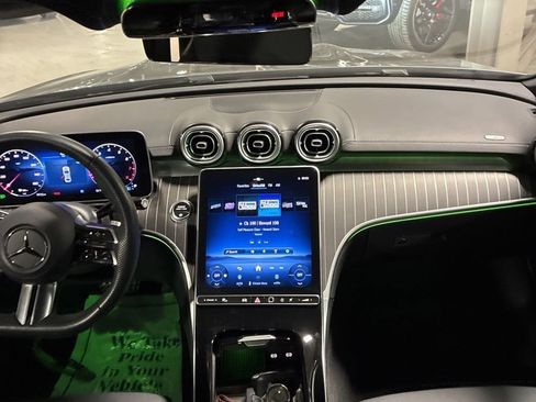 Used 2025 Mercedes-Benz C 300 4MATIC Sedan image 9