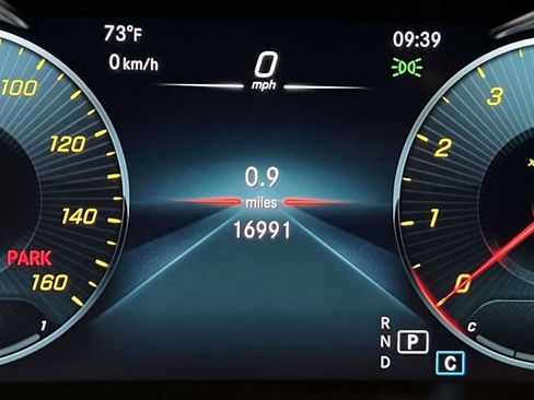 Certified 2023 Mercedes-Benz GLC 300 GLC 300 Coupe image 25