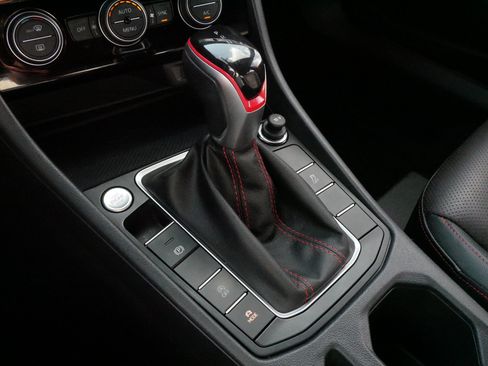 Certified 2022 Volkswagen Jetta GLI Autobahn FWD image 24
