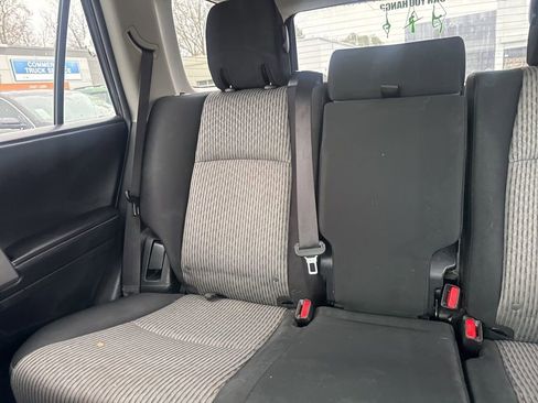 Used 2016 Toyota 4Runner SR5 image 11