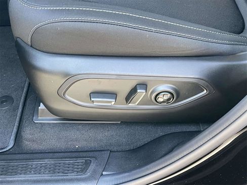 New 2025 Jeep Grand Cherokee Laredo X image 29