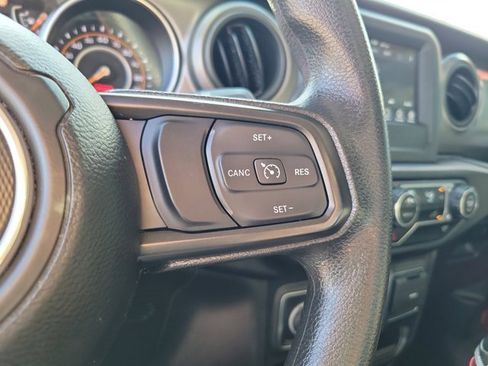 Used 2023 Jeep Gladiator Sport w/ Trailer Tow Package image 27