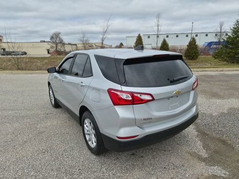 Used 2021 Chevrolet Equinox LS image 7