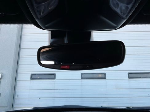 Used 2025 Jeep Compass Limited image 18