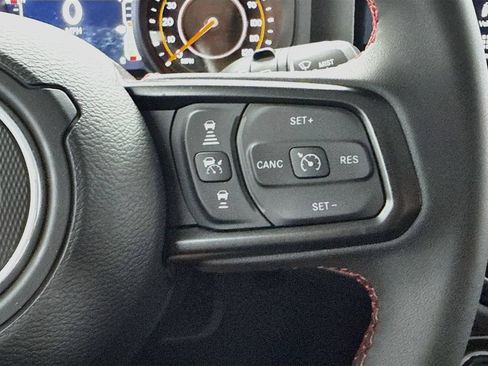 Used 2024 Jeep Wrangler Unlimited Rubicon AWD/4WD image 12