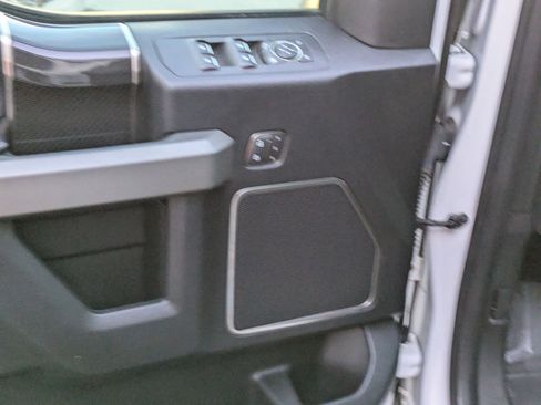 Used 2018 Ford F150 Raptor w/ Equipment Group 802A Luxury image 15