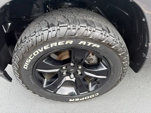Used 2021 RAM 1500 Big Horn AWD/4WD image 11