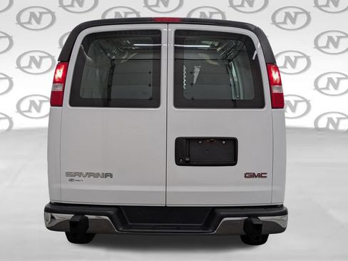 Used 2025 GMC Savana 2500 w/ Driver Convenience Package RWD image 23