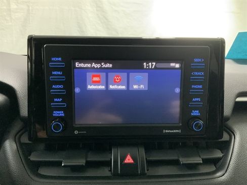 Used 2020 Toyota RAV4 XLE w/ XLE Grade Weather Package AWD/4WD image 29