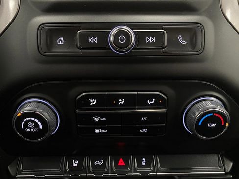 Used 2025 Chevrolet Silverado 2500 W/T w/ WT Convenience Package image 22