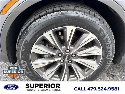 Used 2022 Lincoln Corsair Reserve image 12