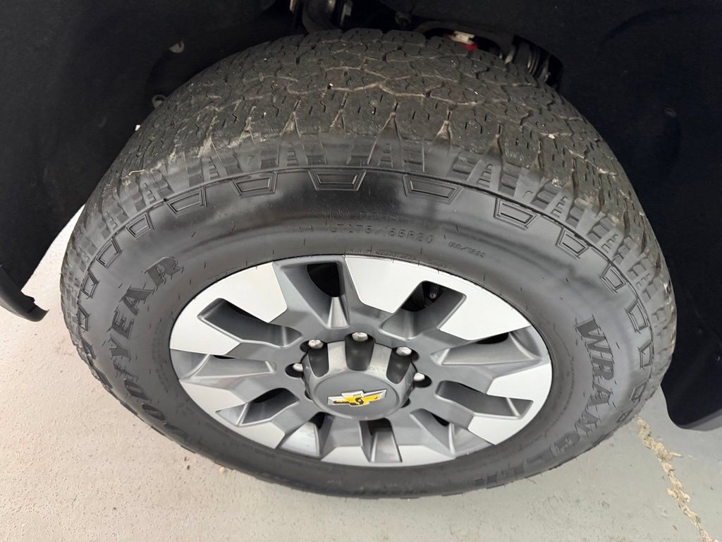 Used 2022 Chevrolet Silverado 2500 LTZ w/ Carhartt Edition AWD/4WD image 10