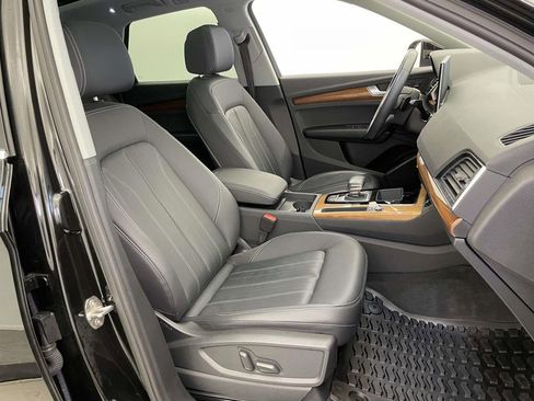 Certified 2023 Audi Q5 2.0T Premium w/ Convenience Package image 23