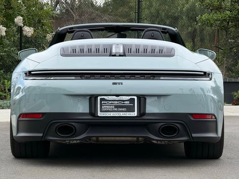 Used 2025 Porsche 911 Carrera image 6