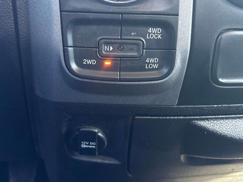 Used 2015 RAM 1500 Express image 13