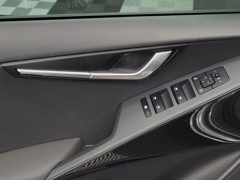 Certified 2024 Kia Niro EX FWD image 23