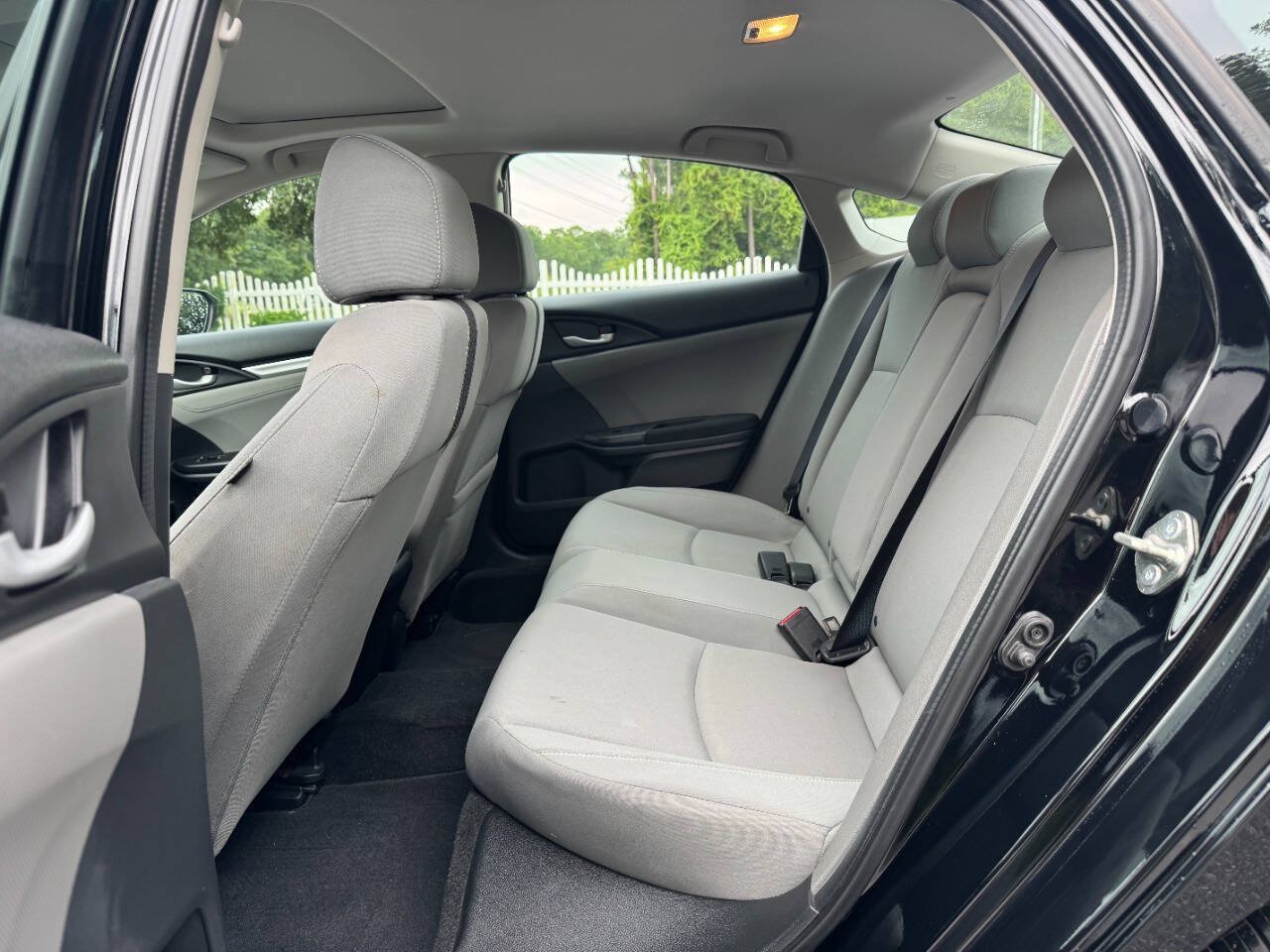 Used 2019 Honda Civic EX image 10