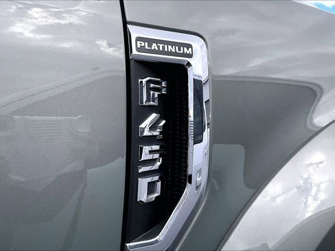 Used 2019 Ford F450 Platinum w/ Platinum Ultimate Package image 10