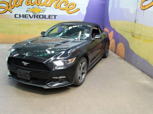 Used 2017 Ford Mustang Convertible w/ Equipment Group 051A image 4