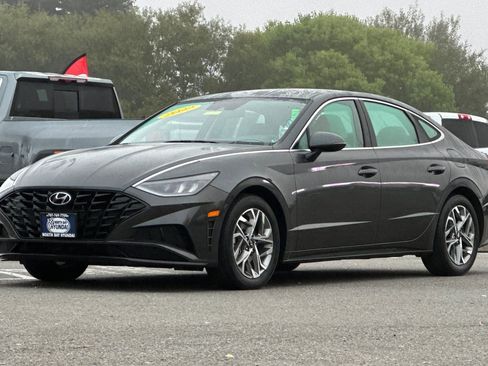 Used 2022 Hyundai Sonata SEL image 8