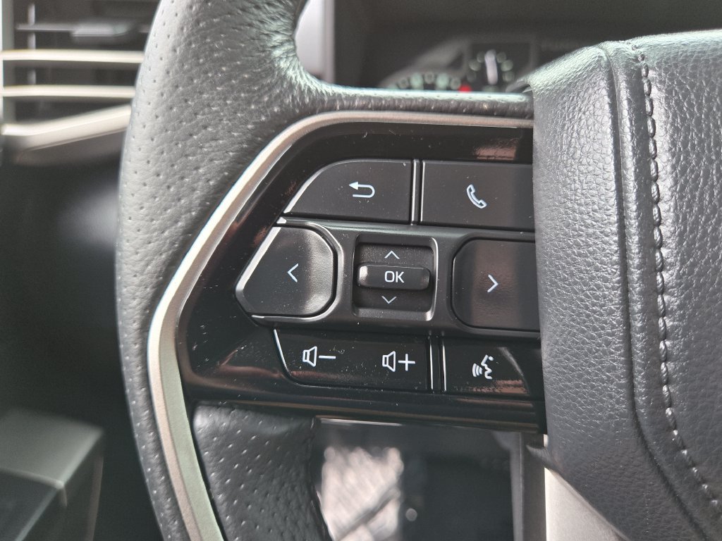 Used 2023 Toyota Tundra SR5 w/ SR5 Premium Package AWD/4WD image 19