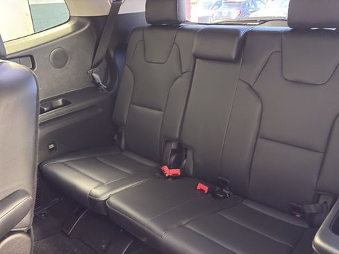Used 2024 Kia Telluride SX image 21
