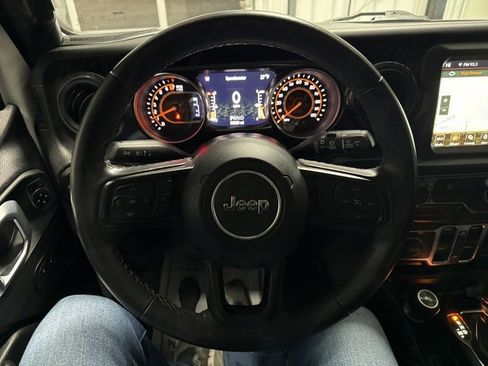 Used 2022 Jeep Wrangler Unlimited Sport image 13