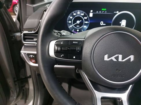 Used 2024 Kia Sportage SX AWD/4WD image 18