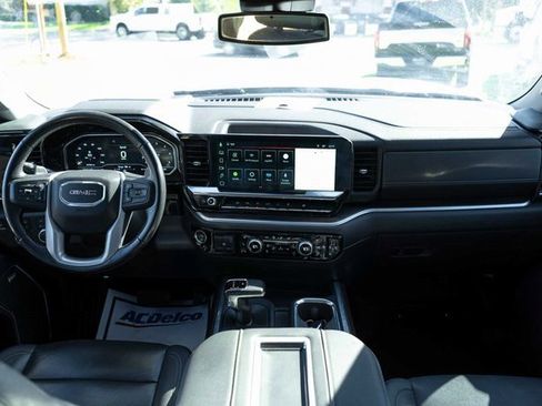 Used 2022 GMC Sierra 1500 SLT w/ SLT Premium Plus Package image 16