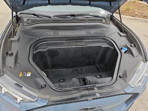 Used 2023 Ford Mustang Mach-E Select image 14