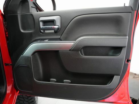 Used 2019 Chevrolet Silverado 1500 LT image 42