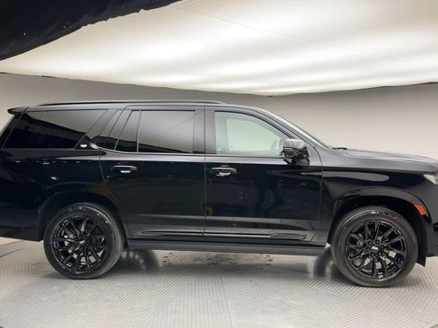 Used 2024 Cadillac Escalade Sport Platinum AWD/4WD image 9