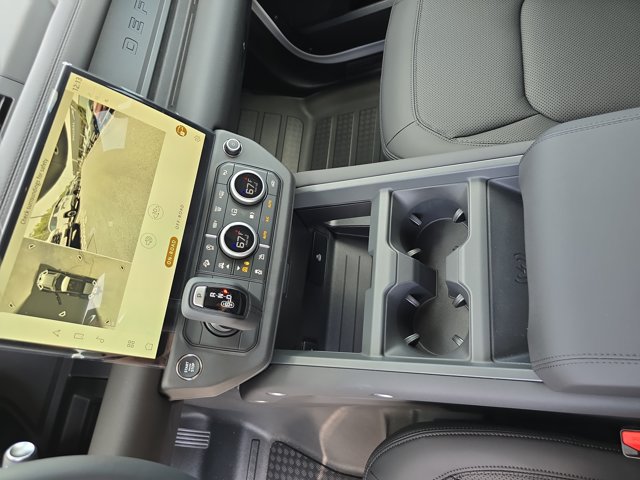 New 2026 Land Rover Defender 110 S AWD/4WD image 24